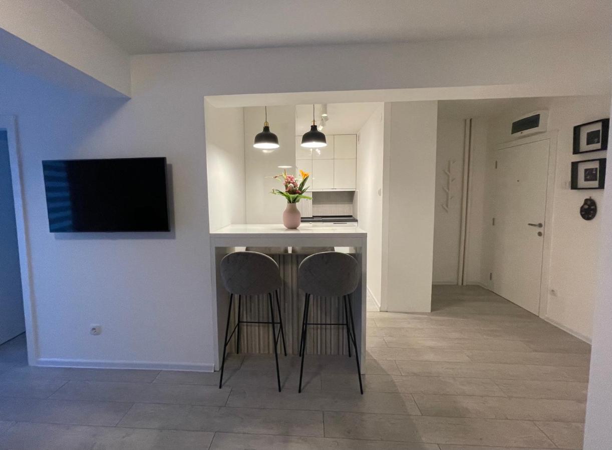 Central Lux Bajina Basta Extérieur photo